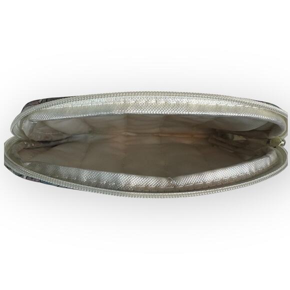 Vintage Cottagecore Quilted Coin Purse - Picture 4 of 4